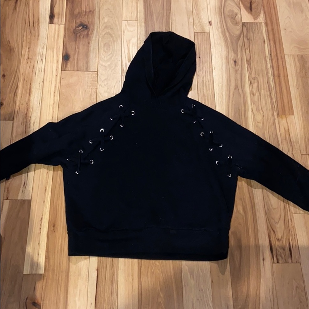women’s sweatshirt